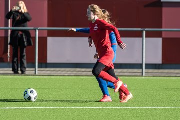 Bild 332 - wCJ Eimsbuettel - VfL Pinneberg : Ergebnis: 6:2